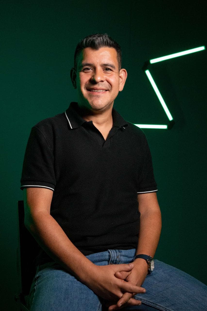 Dr. Hernán Vázquez, Reumatólogo con más de 10 años de experiencia en Monterrey